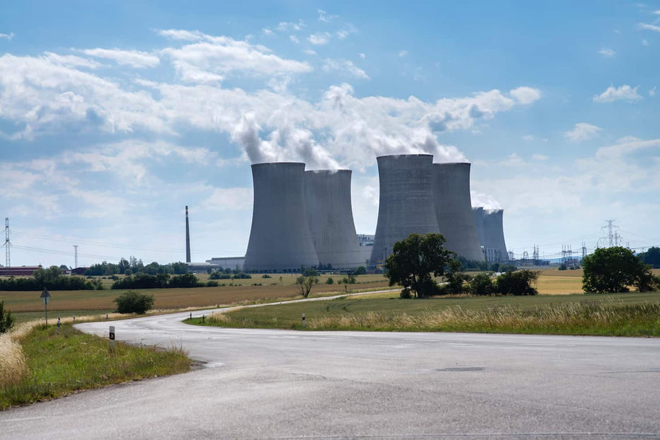 L’Assemblée adopte une loi pour la relance de l’énergie nucléaire en France