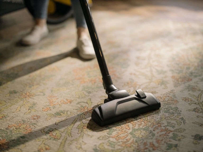 Puissance d'un aspirateur : tout ce qu'il faut savoir pour faire le bon choix