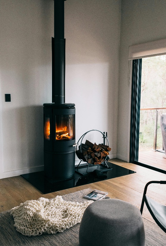 Baisse des aides pour le chauffage au bois dès le 1er avril : tout ce qu’il faut savoir